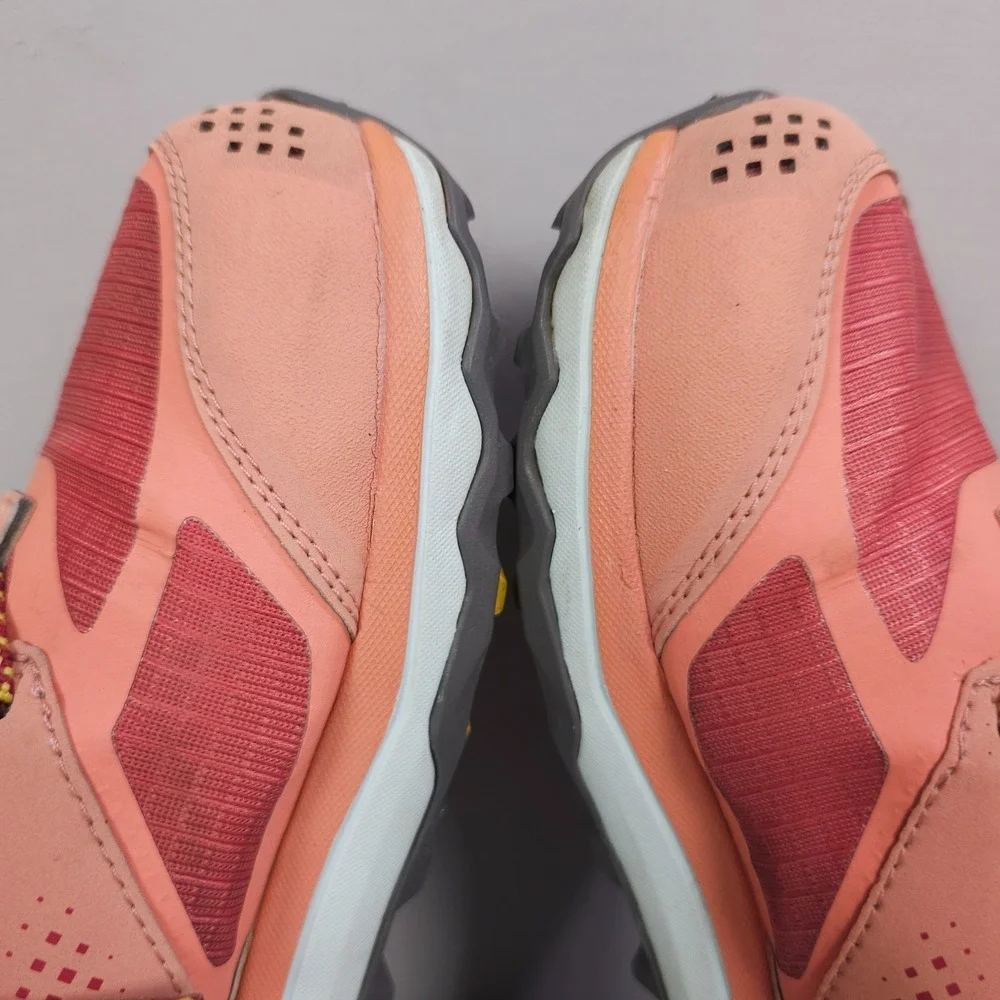 Altra Loan Peak 5 Shoes Women Size 8.5 Pink Rose Coral Low Trail Hiking Sneaker